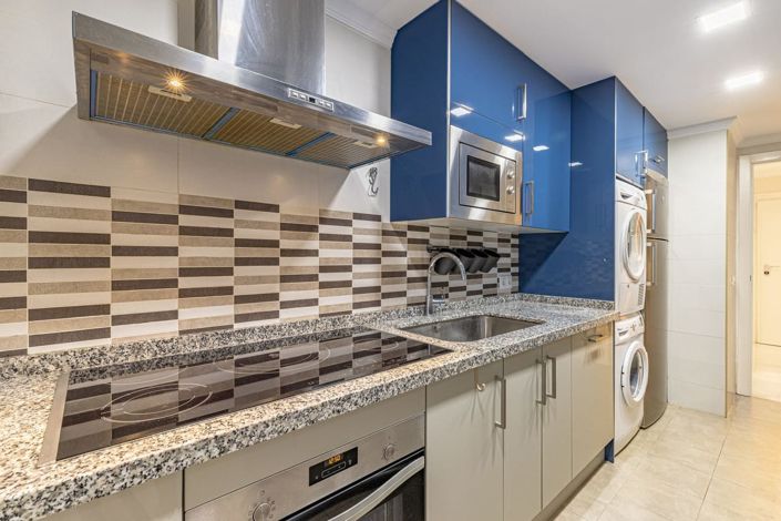 Image No.15-3 Bed Apartment for sale