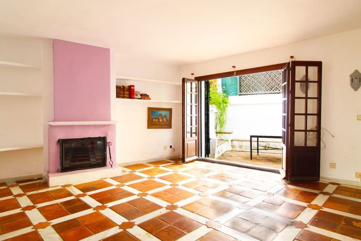 Image No.3-3 Bed House for sale