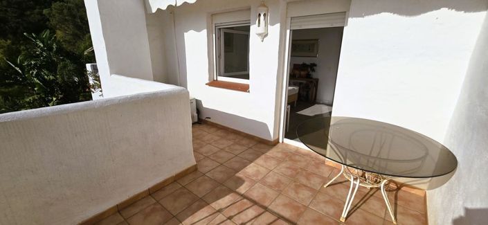 Image No.11-2 Bed House for sale