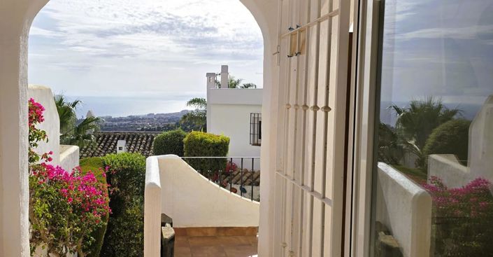 Image No.2-2 Bed House for sale