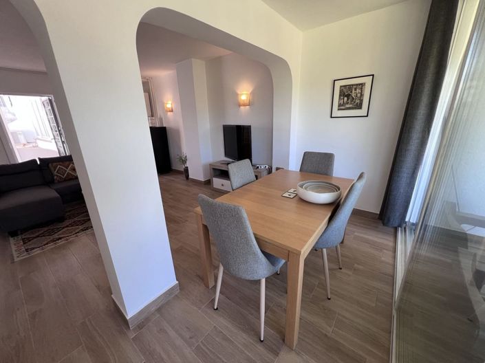 Image No.20-1 Bed Apartment for sale