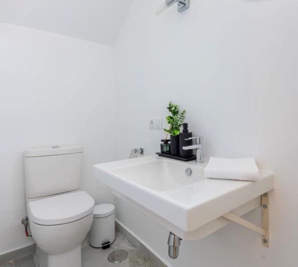 Image No.5-2 Bed Apartment for sale