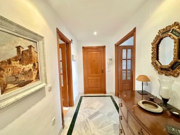 r5245804-destination-marbella-image-9