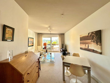 r5245804-destination-marbella-image-5