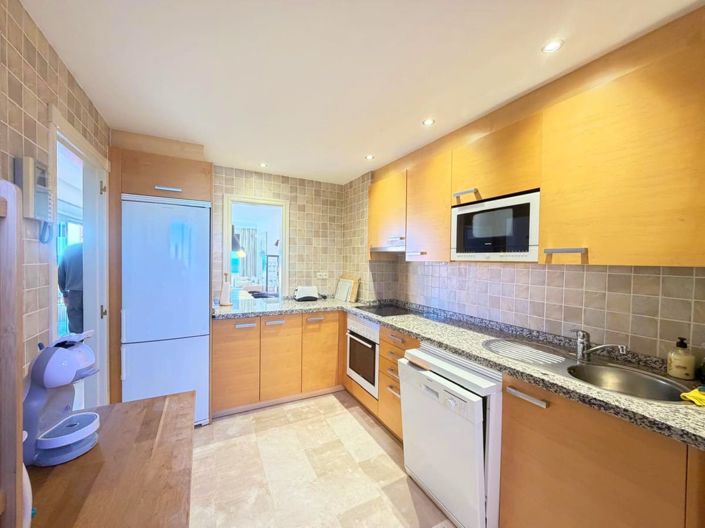 Image No.5-2 Bed Apartment for sale