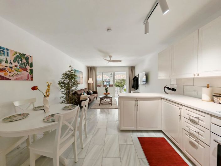 Image No.2-3 Bed House for sale