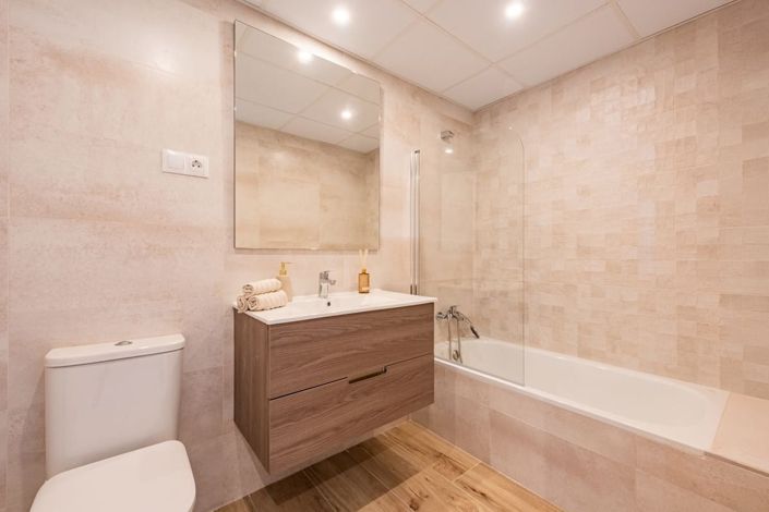 Image No.12-3 Bed Apartment for sale