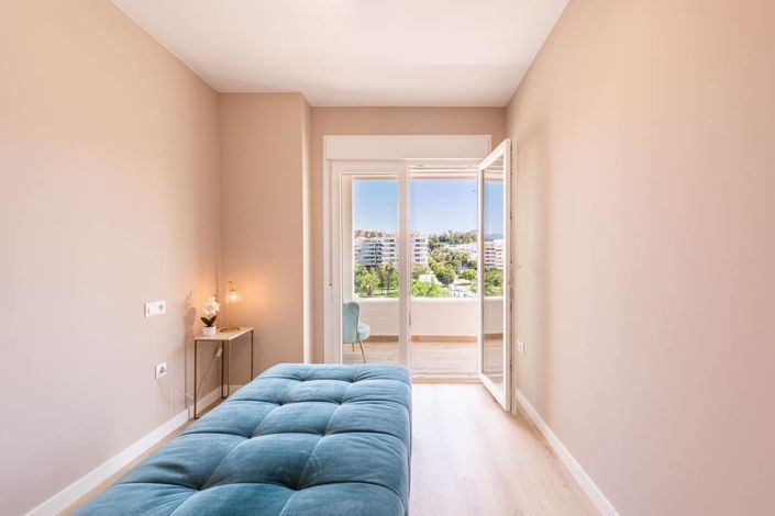 Image No.13-3 Bed Apartment for sale