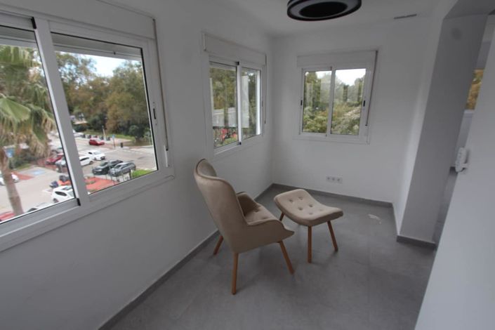 Image No.6-3 Bed Apartment for sale