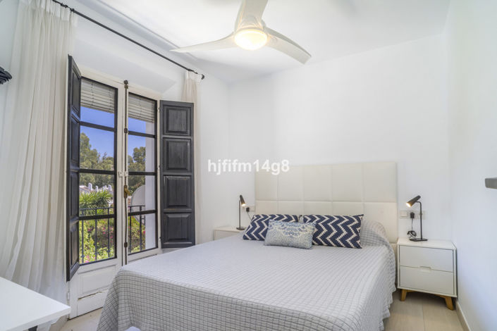 Image No.14-2 Bed House for sale