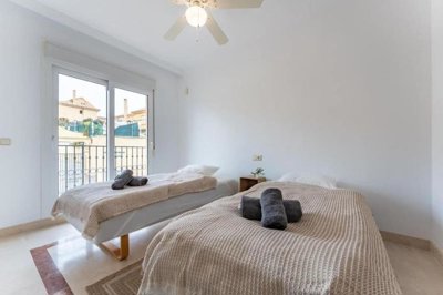 r5176885-destination-marbella-image-6