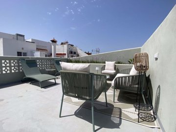 r5225377-destination-marbella-image-5