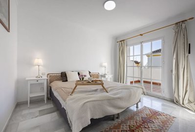 r5233306-destination-marbella-image-14