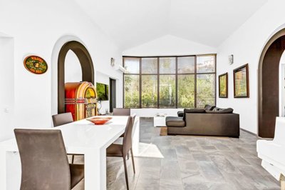 r5253490-destination-marbella-image-3