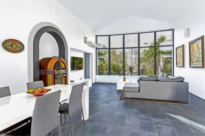 r5253490-destination-marbella-image-4
