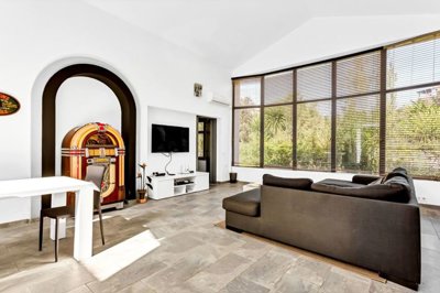 r5253490-destination-marbella-image-5