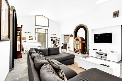 r5253490-destination-marbella-image-7