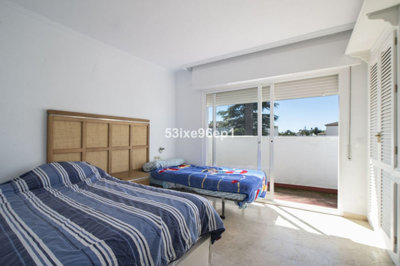 r5271403-destination-marbella-image-13