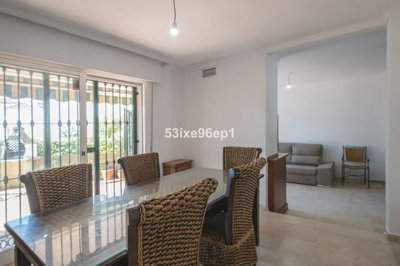 r5271403-destination-marbella-image-6