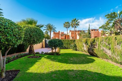 r5337877-destination-marbella-image-1