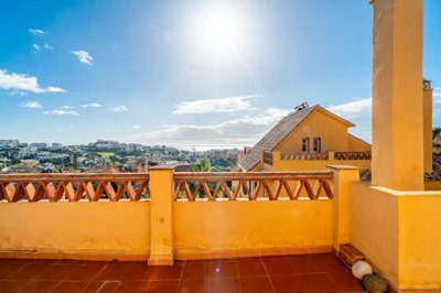 r5337877-destination-marbella-image-8