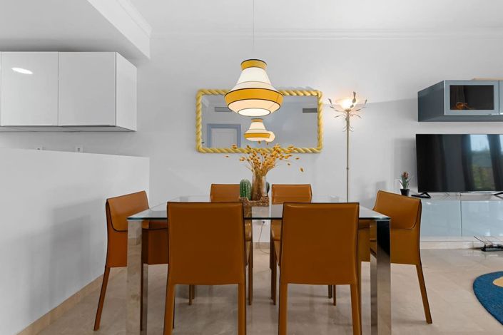 Image No.10-2 Bed Apartment for sale