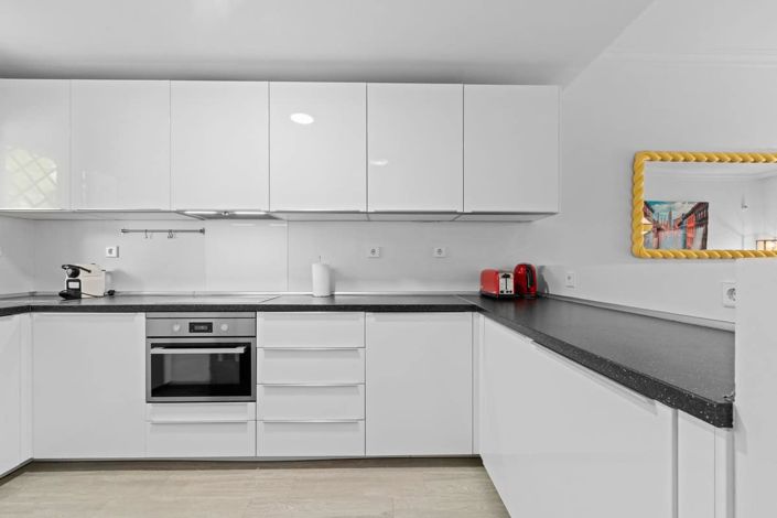 Image No.3-2 Bed Apartment for sale
