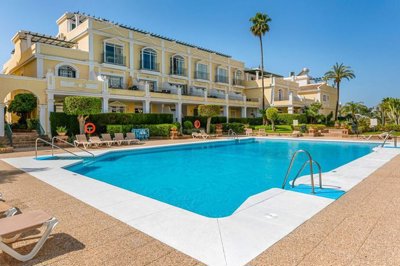 r5351311-destination-marbella-image-3
