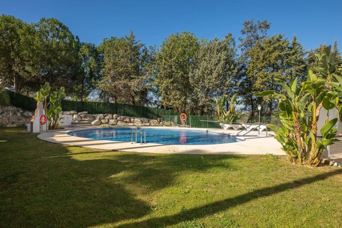 Image No.8-4 Bed House for sale