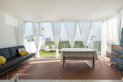 r5287063-destination-marbella-image-10