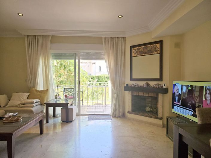 Image No.6-3 Bed House for sale