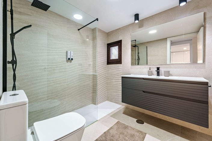 Image No.14-3 Bed Apartment for sale