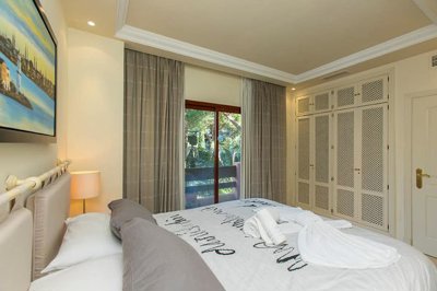 r5203231-destination-marbella-image-10