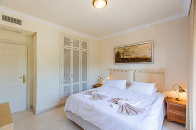 r5203231-destination-marbella-image-12