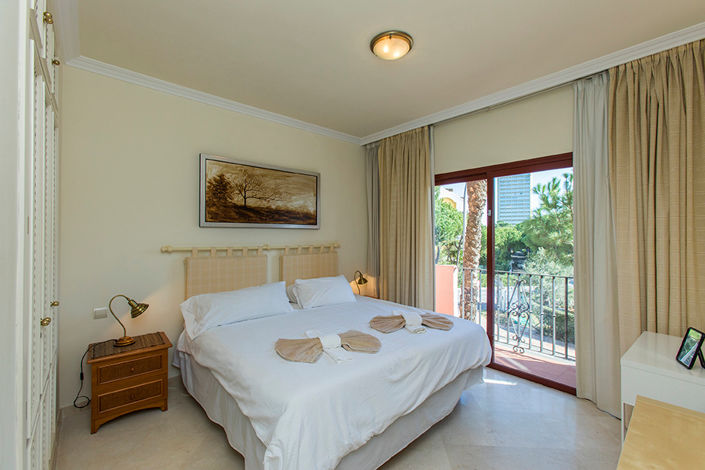 Image No.9-3 Bed Apartment for sale