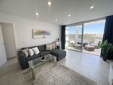 r5234407-destination-marbella-image-7