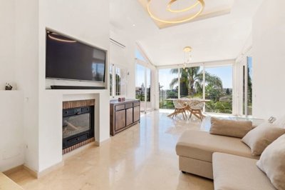 r5274484-destination-marbella-image-9