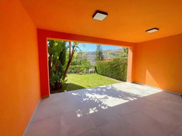 r5346175-destination-marbella-image-12