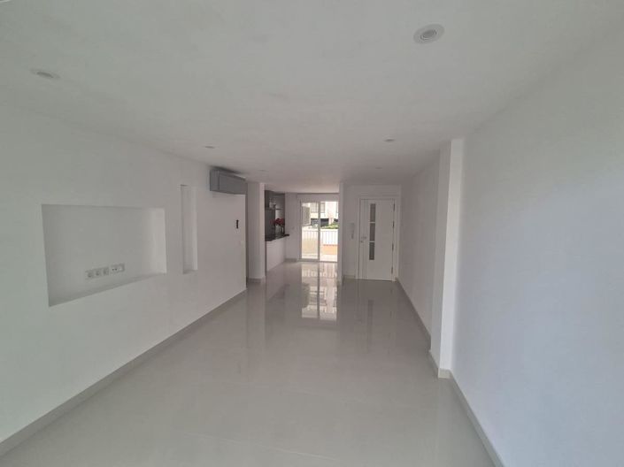Image No.3-3 Bed Apartment for sale