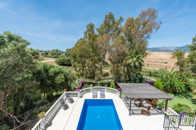 r5417227-destination-marbella-image-11