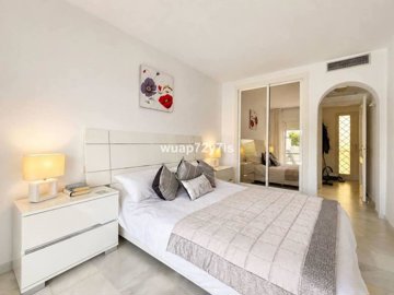 r5101006-destination-marbella-image-14