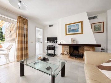 r5101006-destination-marbella-image-3