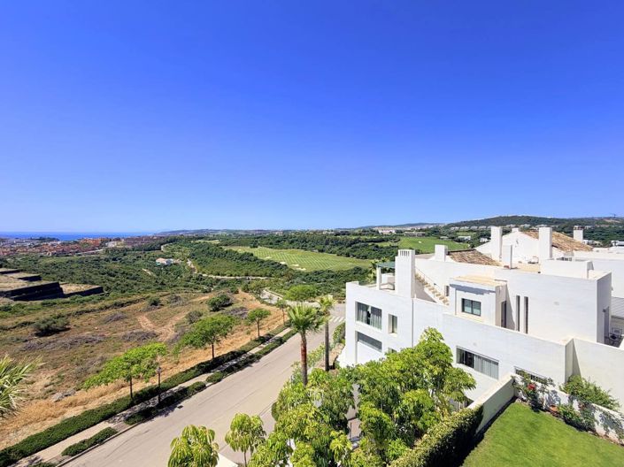 Image No.11-3 Bed Apartment for sale
