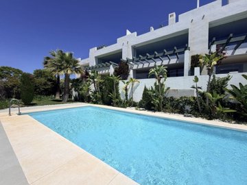 r5394364-destination-marbella-image-5