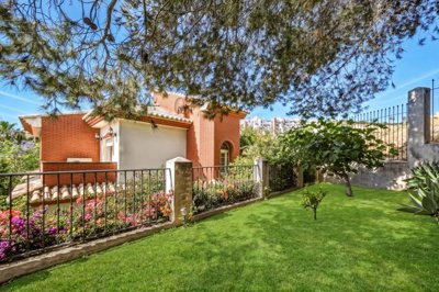 r5395195-destination-marbella-image-11