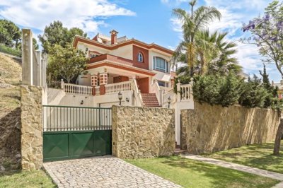 r5395195-destination-marbella-image-3