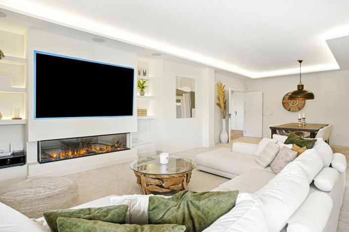 Image No.2-6 Bed House for sale