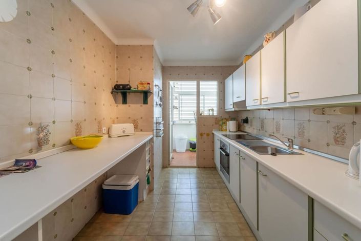 Image No.13-4 Bed Apartment for sale