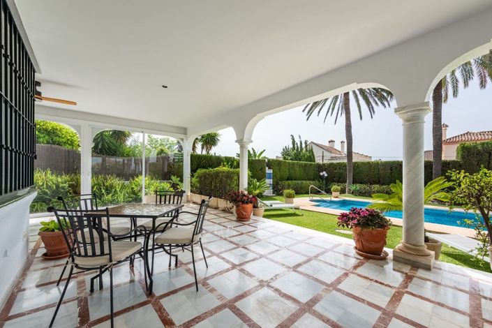 Image No.13-4 Bed House for sale