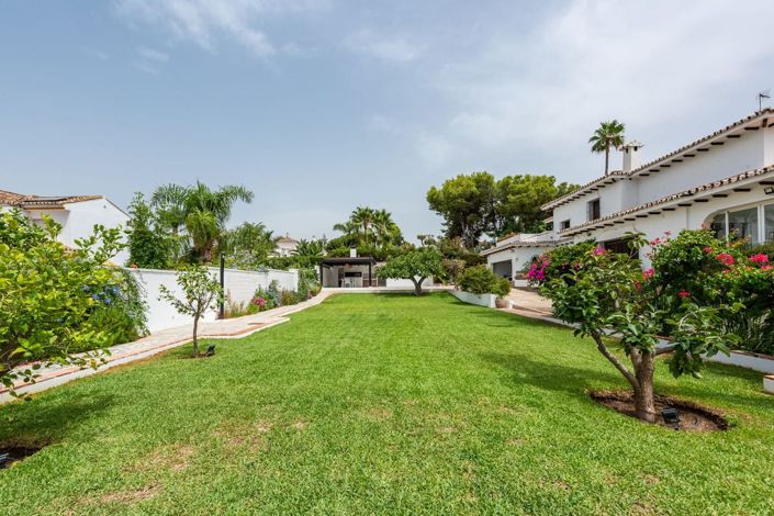 Image No.7-4 Bed House for sale